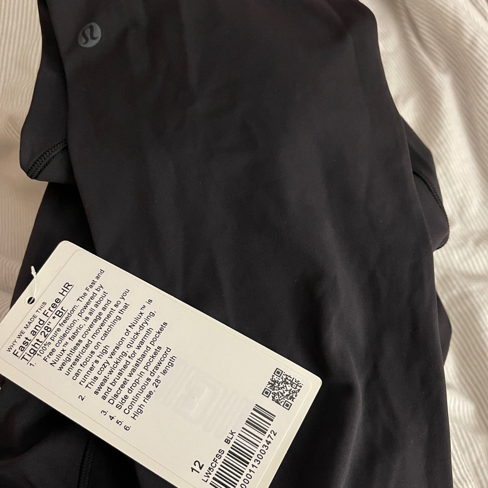 Fast and Free NWT 28 inch